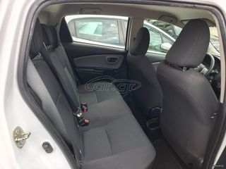 Toyota Yaris 2020 ACTIVE-thumb-17