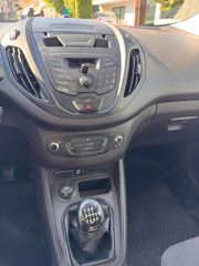 Ford Transit Courier 2018-thumb-6