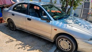 Mitsubishi Carisma 1998 CARISMA.....1.600