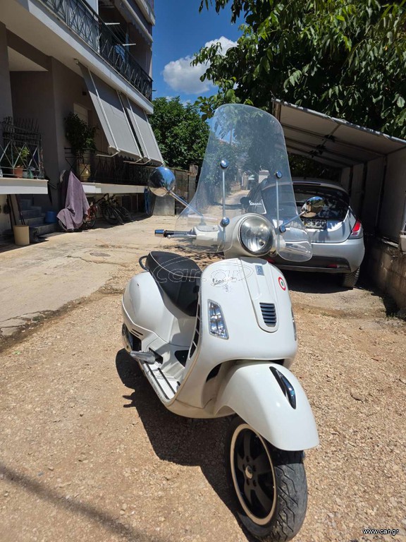Piaggio GTS 300 2010