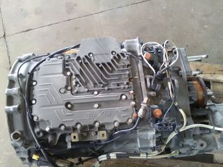 ZF TRAXON 12 TX 2211 TD