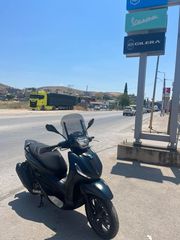 Piaggio Beverly 300 2022 HPE S-thumb-2