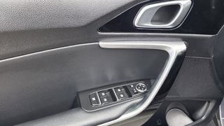 Kia Ceed / cee'd 2021 1.6 CRDI 136PS HYBRID 48V-thumb-12