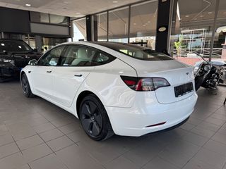 Tesla Model 3 2023 STANDAR RANGE-thumb-6