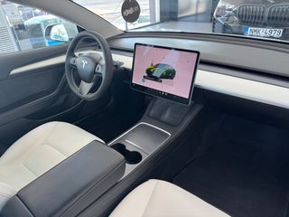 Tesla Model 3 2023 STANDAR RANGE-thumb-16