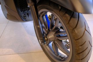 Piaggio Beverly 400 2025 BEVERLY 400 HPE S-thumb-16