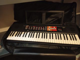 Αρμόνιο yamaha me θήκη stagg