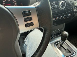 Nissan Navara 2013 V6 231 PS SUNROOF FULL EXTRA!!!-thumb-32