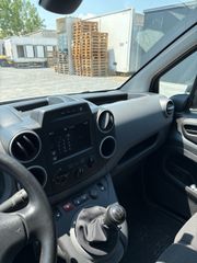 Peugeot Partner 2018-thumb-16