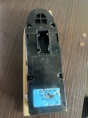 ΔΙΑΚΟΠΤΕΣ ΠΑΡΑΘΥΡΩΝ BMW E90 5θυρο-thumb-1