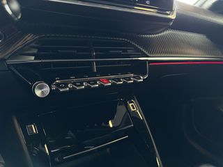 Peugeot 208 2020 GT Line • Αλλαγμένος Ιμάντας-thumb-16