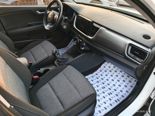 Kia Stonic 2022 1.0 100hp GL Optimum-thumb-14