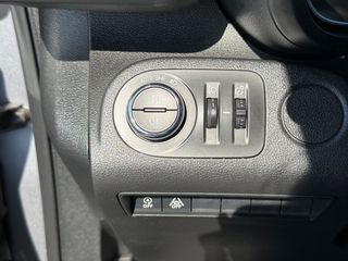 Opel Combo 2019 DIESEL 5-ΘΕΣΙΟ ΜΕ ΑΠΟΣΥΡΣΗ ΕΩΣ -€1.500-thumb-14