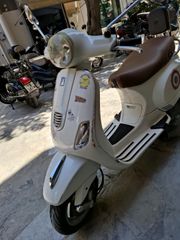 Vespa LX 150 2012-thumb-2