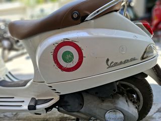 Vespa LX 150 2012-thumb-6