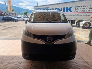 Nissan NV 200 2017-thumb-5
