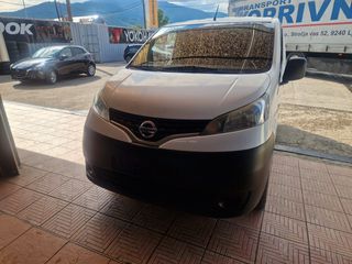 Nissan NV 200 2017-thumb-6