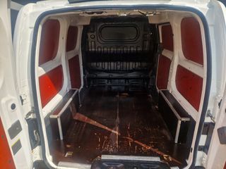 Nissan NV 200 2017-thumb-11