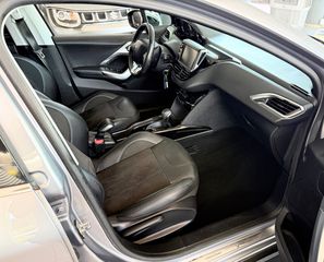Peugeot 2008 2019 1.2 PureTech 110Hps Crossway AYTOMATO/PANORAMA/KAMEPA-thumb-8