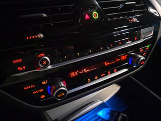 Bmw 530 2021 530e"M SPORT" StepTronic 292Ps" FULL LED-Live Cockpit!!!!-thumb-90