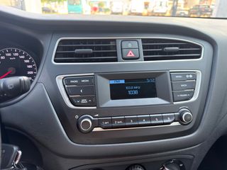 Hyundai i 20 2020 1200cc 86ps full bookservice!!-thumb-17