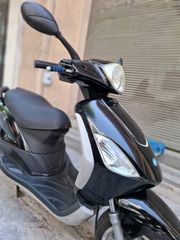 Piaggio Fly 125 2008-thumb-5