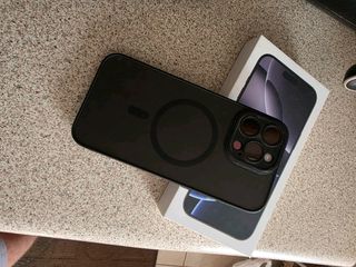 iPhone 16 pro max 256gb συζητήσιμη
