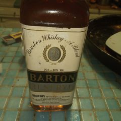BARTON RESERVE WHISKEY 1970S