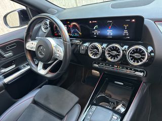 Mercedes-Benz GLA 250 2021 E -AMG -PANO -MULTIBEAM -ΗΛΕΚΤΡΙΚΑ ΚΑΘΙΣΜΑΤΑ-thumb-2
