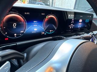 Mercedes-Benz GLA 250 2021 E -AMG -PANO -MULTIBEAM -ΗΛΕΚΤΡΙΚΑ ΚΑΘΙΣΜΑΤΑ-thumb-50