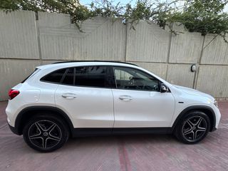 Mercedes-Benz GLA 250 2021 E -AMG -PANO -MULTIBEAM -ΗΛΕΚΤΡΙΚΑ ΚΑΘΙΣΜΑΤΑ-thumb-9