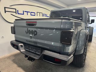 Jeep Gladiator 2025 FACE LIFT -V6 PENTASTAR -4X4 TRAIL-RATED-thumb-64