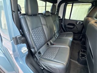 Jeep Gladiator 2025 FACE LIFT -V6 PENTASTAR -4X4 TRAIL-RATED-thumb-38