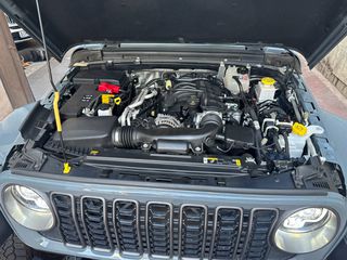 Jeep Gladiator 2025 FACE LIFT -V6 PENTASTAR -4X4 TRAIL-RATED-thumb-54