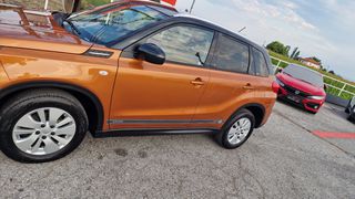 Suzuki Vitara 2017 4X4 ALL GRIP*AUTOMATΟ F1*NAVI*CLIMA*ΚΑΜΕΡΑ*EURO6B-thumb-24