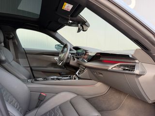 Audi e-tron GT 2021 *LASER*MASSAGE*360*PANORAMA*ACC*HUD*-thumb-32