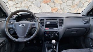 Kia Rio 2007-thumb-11
