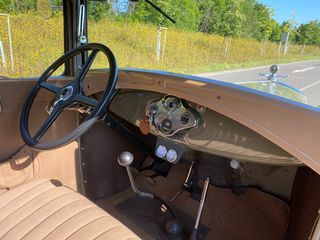 Ford 1931-thumb-6