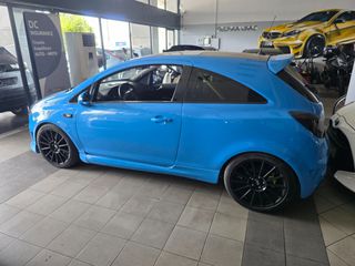 Opel Corsa 2011 Προκαταβολη 4000 ευρω ΔΕΚΤΑ ΓΡΑΜΜΑΤΙΑ ΜΕΤΑΞΥ ΜΑΣ-thumb-1