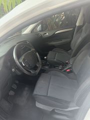 Citroen C4 2012-thumb-5