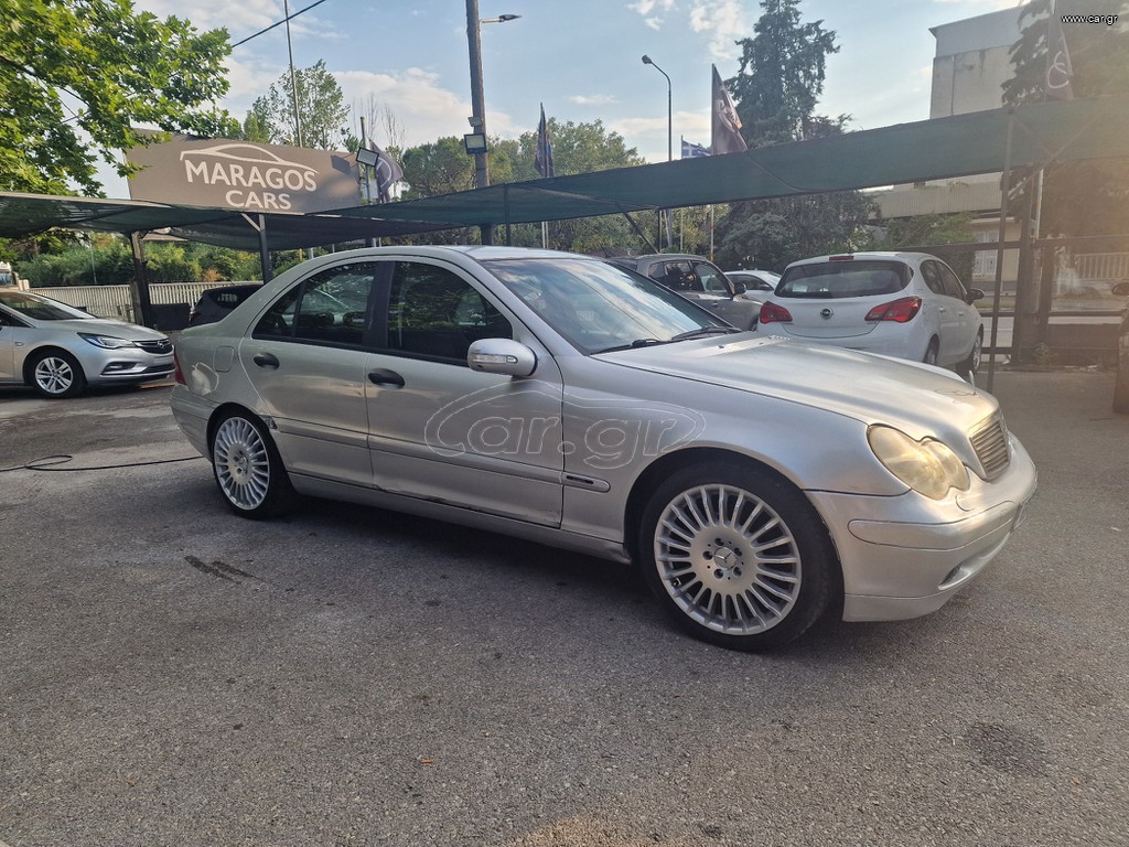 Mercedes-Benz C 200 2003 C200 KOMPRESSOR AVANGARDE