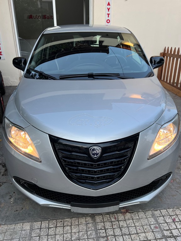 Lancia Ypsilon 2015 CNG