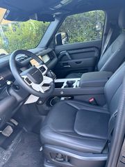 Land Rover Defender 2025-thumb-15