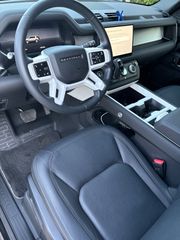 Land Rover Defender 2025-thumb-16