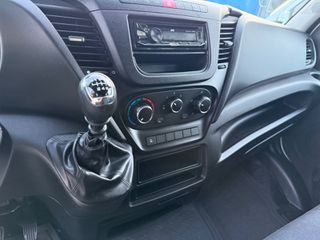Διπλοκάμπινο Iveco 2017 Daily 35s14 Euro 6V-thumb-11