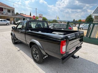 Nissan Navara 2000-thumb-3