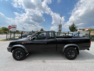 Nissan Navara 2000-thumb-4