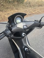 Yamaha NMAX 125 2016-thumb-12