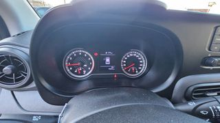Hyundai i 10 2023 1.0 STYLE-thumb-21