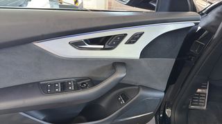 Audi Q8 2023 S Line Black Edition 55 / 6 Χρόνια Δωρεάν Service-thumb-55